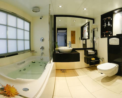 Royal Lily Nile Cruise Bathroom