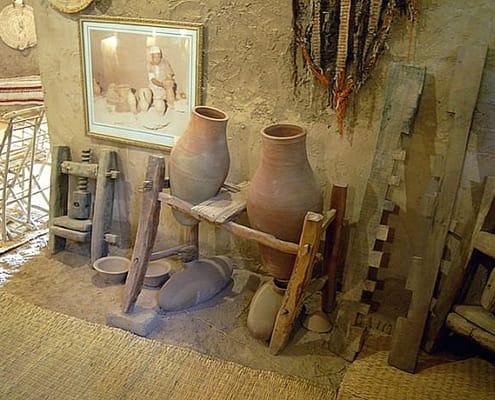 Mud vessels, Mut Ethnographic Museum