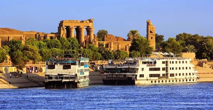Cruise ships docked at Kom Ombo Temple on the Nile