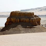 Rock at the southern lake in the Wadi El Rayan - Photo by Roland Unger