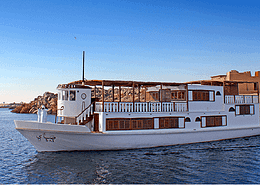 Sai Dahabiya Lake Cruise