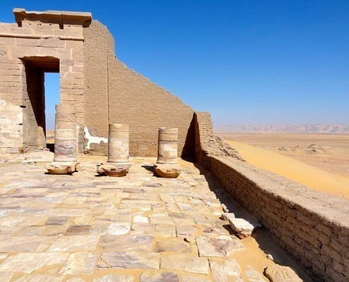 Temple of Qasr Dush, Kharga Oasis view