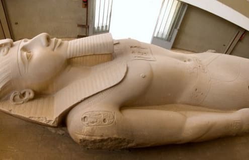 Wide angle of the colossus of Ramses II
