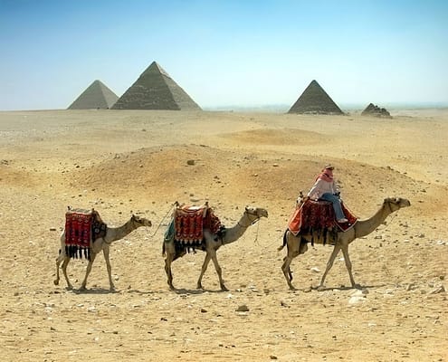 Can UK citizens travel to Egypt?
