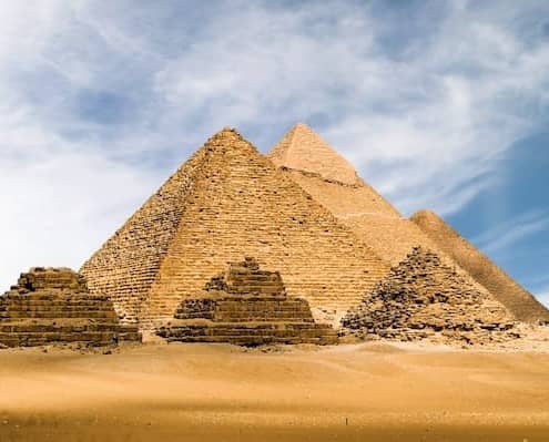 Conheça as Pirâmides do Egito
