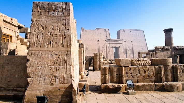 O Templo de Edfu é o maior templo de dicado ao deus Hórus já construído