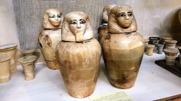 Jóias & Esculturas, Museu Egípcio no Cairo