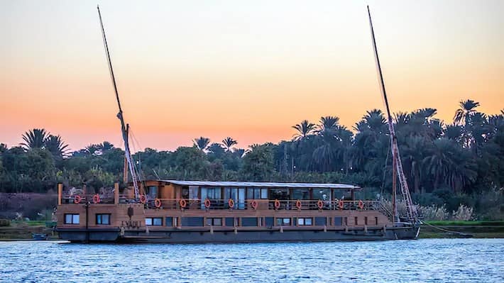 luxury Dahabiya Nile cruise