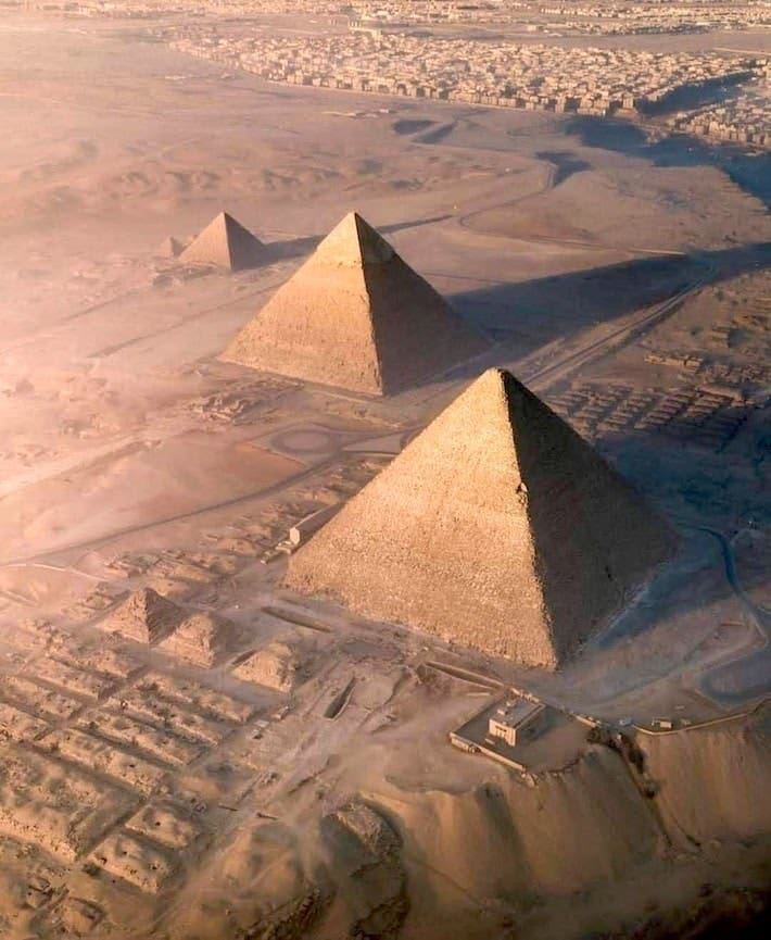 Must Visit in Egypt - Giza Pyramids