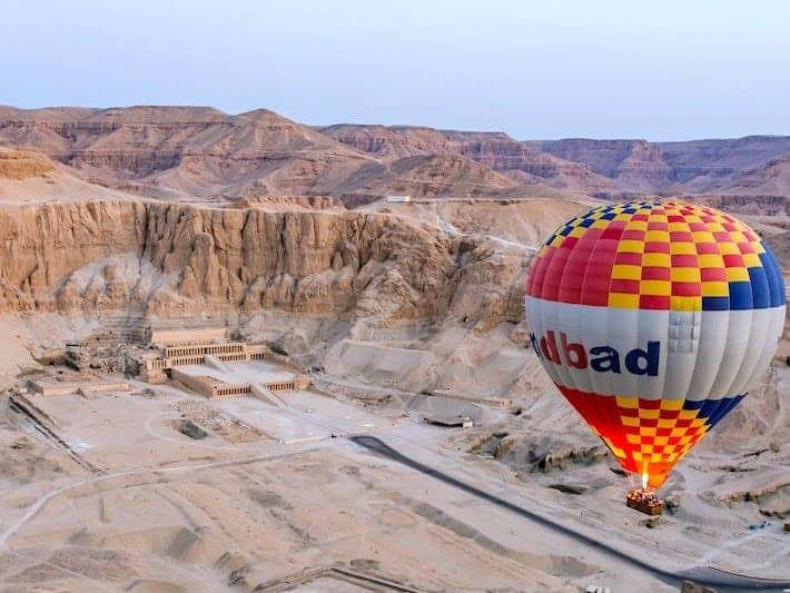 what to do in Egypt as a tourist, hot air ballon