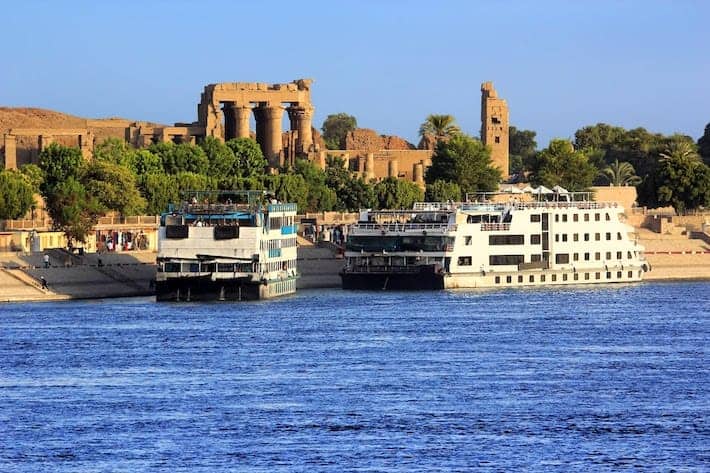 Cultural tours Egypt - Cruise ships at Kom Ombo