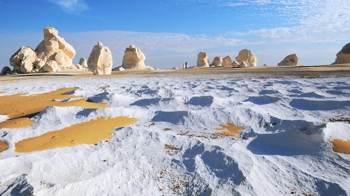 Black and White Desert Tour