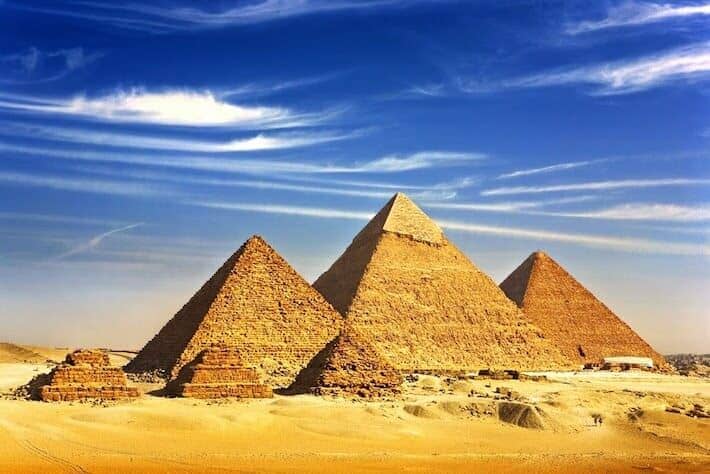 Top 10 Cairo Attractions - #1 The Giza Necropolis