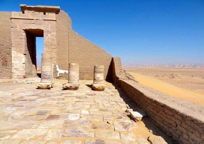 Temple of Qasr Dush, Kharga Oasis view