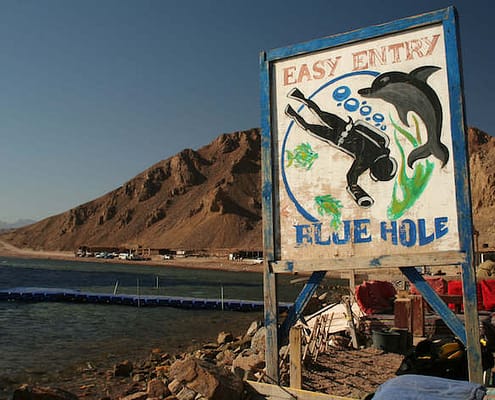 Easy entry sign at the Blue Hole
