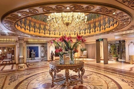 Crucero Sonesta St. George, lobby