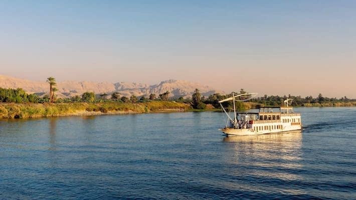 cruise on the nile river