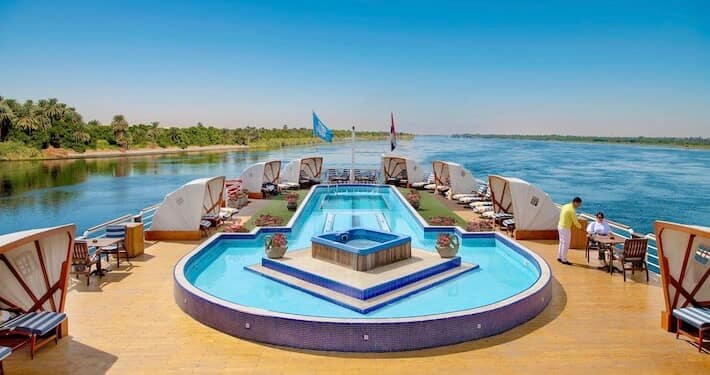 Sonesta St George Cruise - Pool Area
