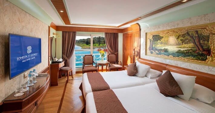 Sonesta St George - Room